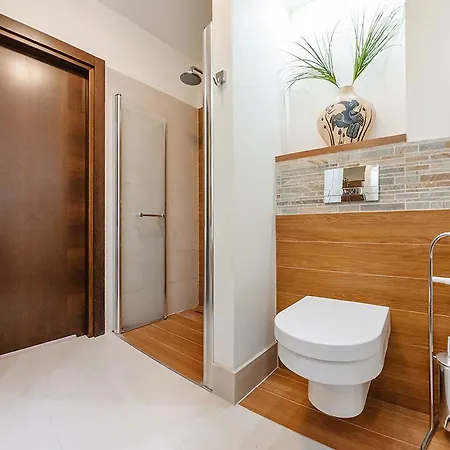 Apartamenty Sun & Snow Bulwar Portowy W Scislym Centrum, Blisko Morza Ustka Exterior photo