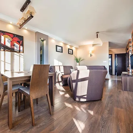 Apartamenty Sun & Snow Bulwar Portowy W Scislym Centrum, Blisko Morza Ustka Exterior photo