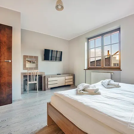 Apartamenty Sun & Snow Bulwar Portowy W Scislym Centrum, Blisko Morza Ustka Exterior photo
